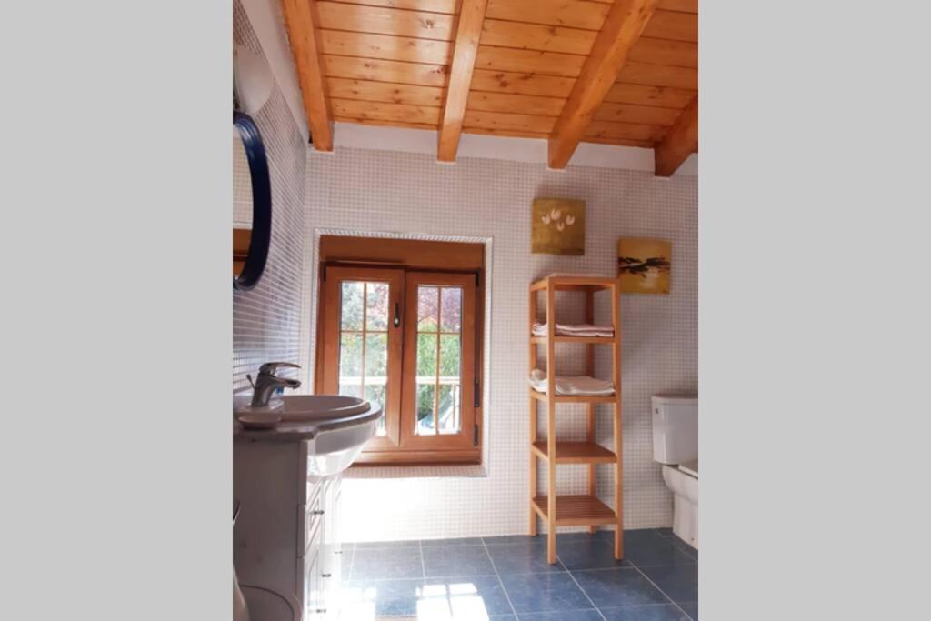Villa La Granjita del río Nava de Ordunte Exterior foto